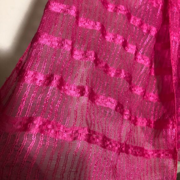 Add a Pop of Luxurious Color to Your Wardrobe! - Picture 5 of 6